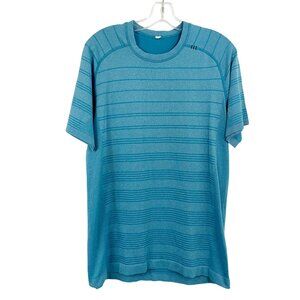 Lululemon Men's Paddle Stripe Tech Short Sleeve Shirt Crew Neck - Size Medium